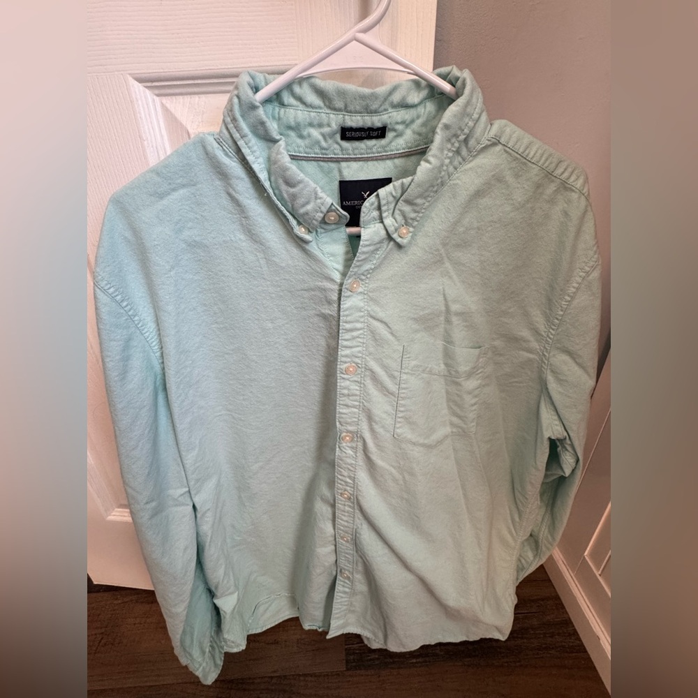 American Eagle Outfitters Men's Light Blue Button Down Shirt